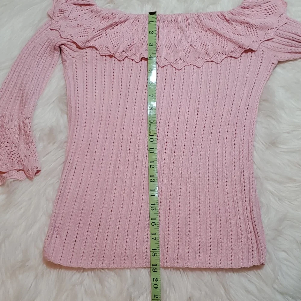Spoiled Girl bell sleeve pink knit sweater size M